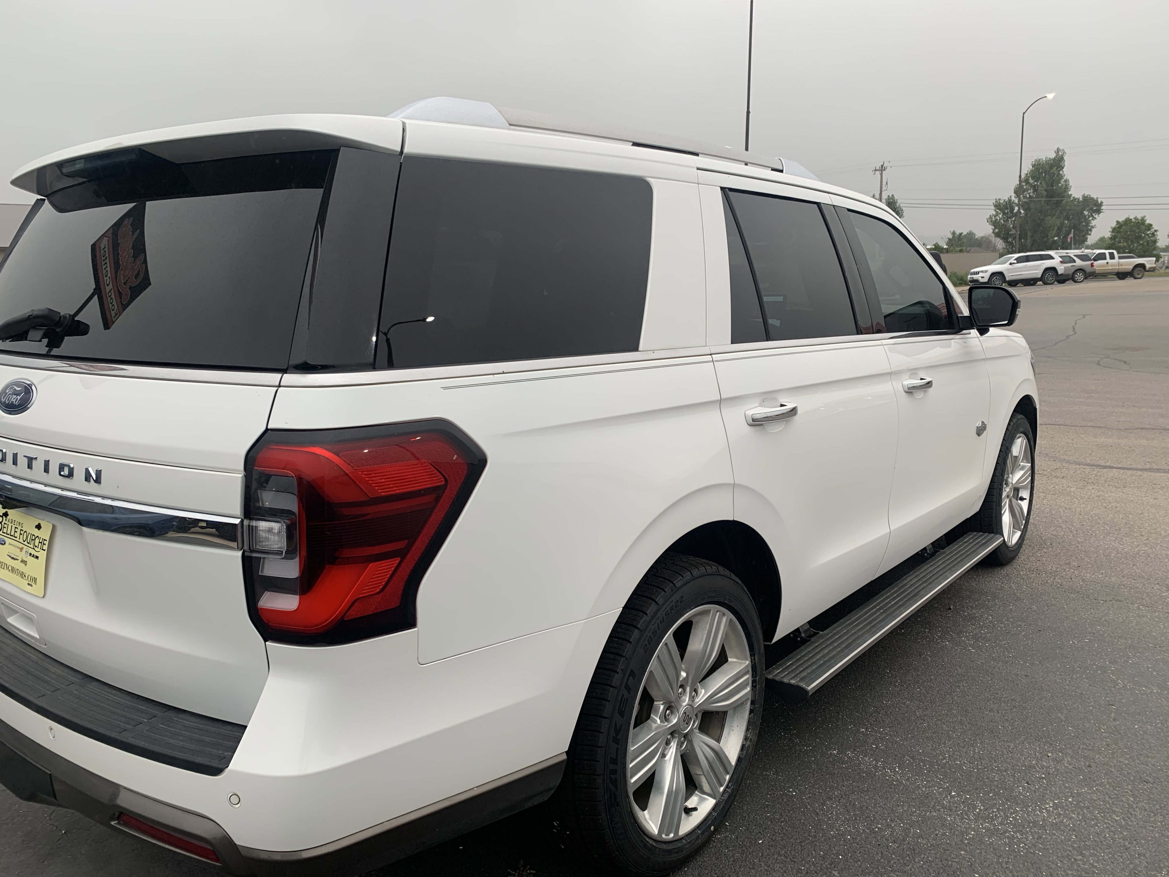 2023 Ford Expedition King Ranch photo 2