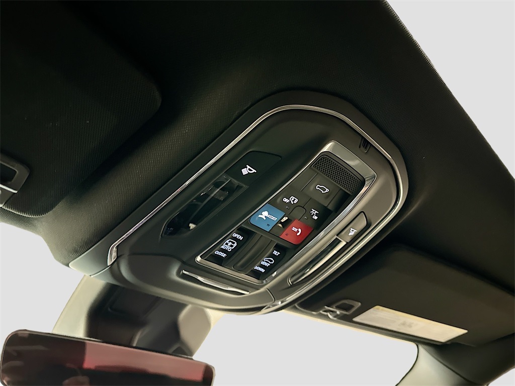 2025 Jeep Grand Cherokee Altitude X photo 32