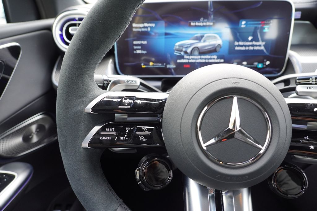 2025 Mercedes Benz GLC 63 S E PERFORMANCE photo 22
