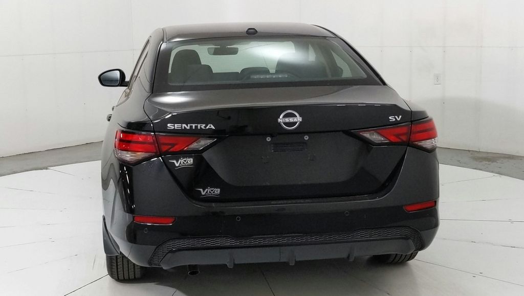 2024 Nissan Sentra SV photo 4