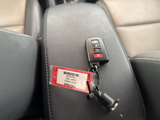 2015 Toyota RAV4 Limited photo 27