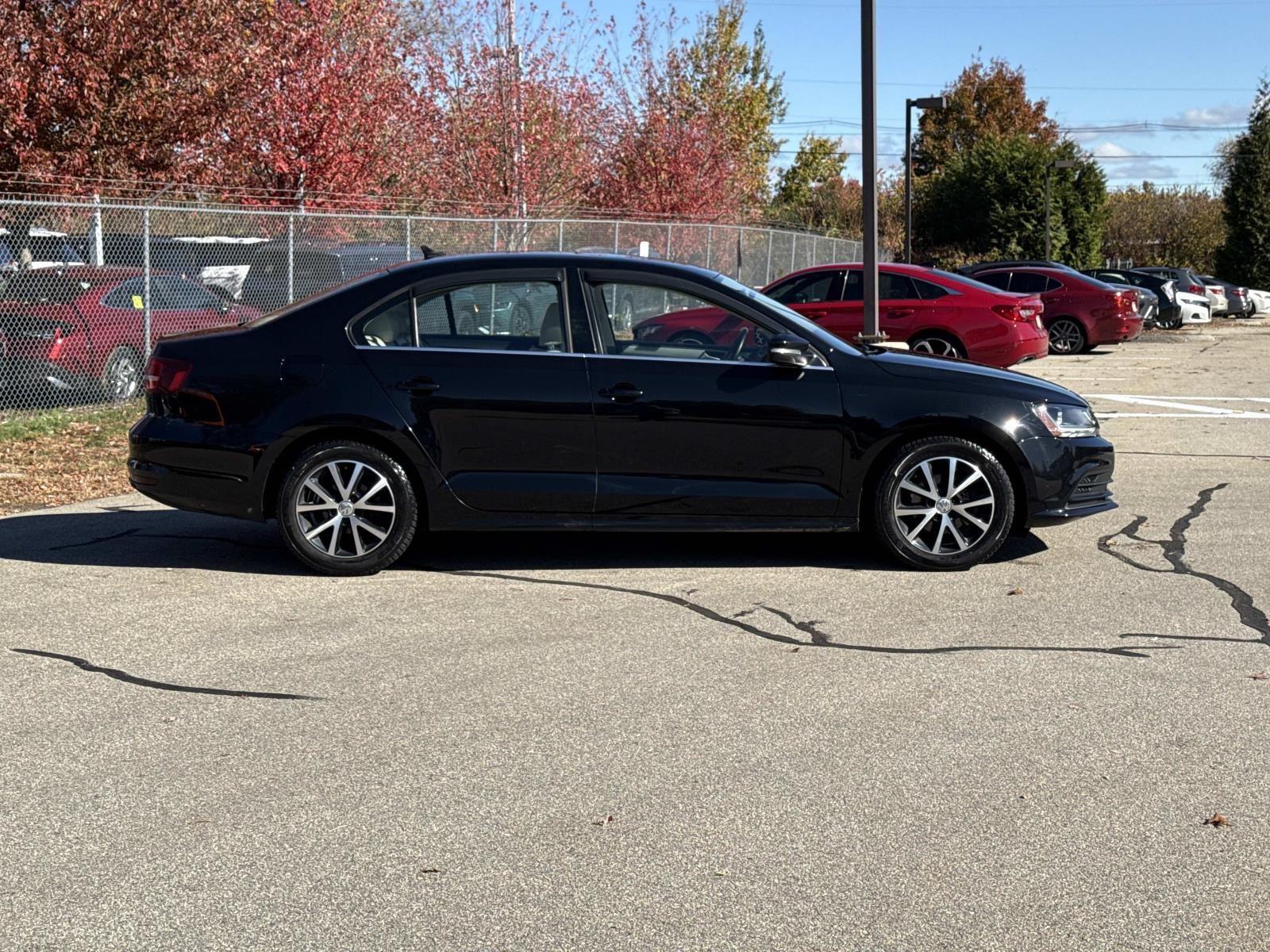 2017 Volkswagen Jetta 1.4T SE photo 4
