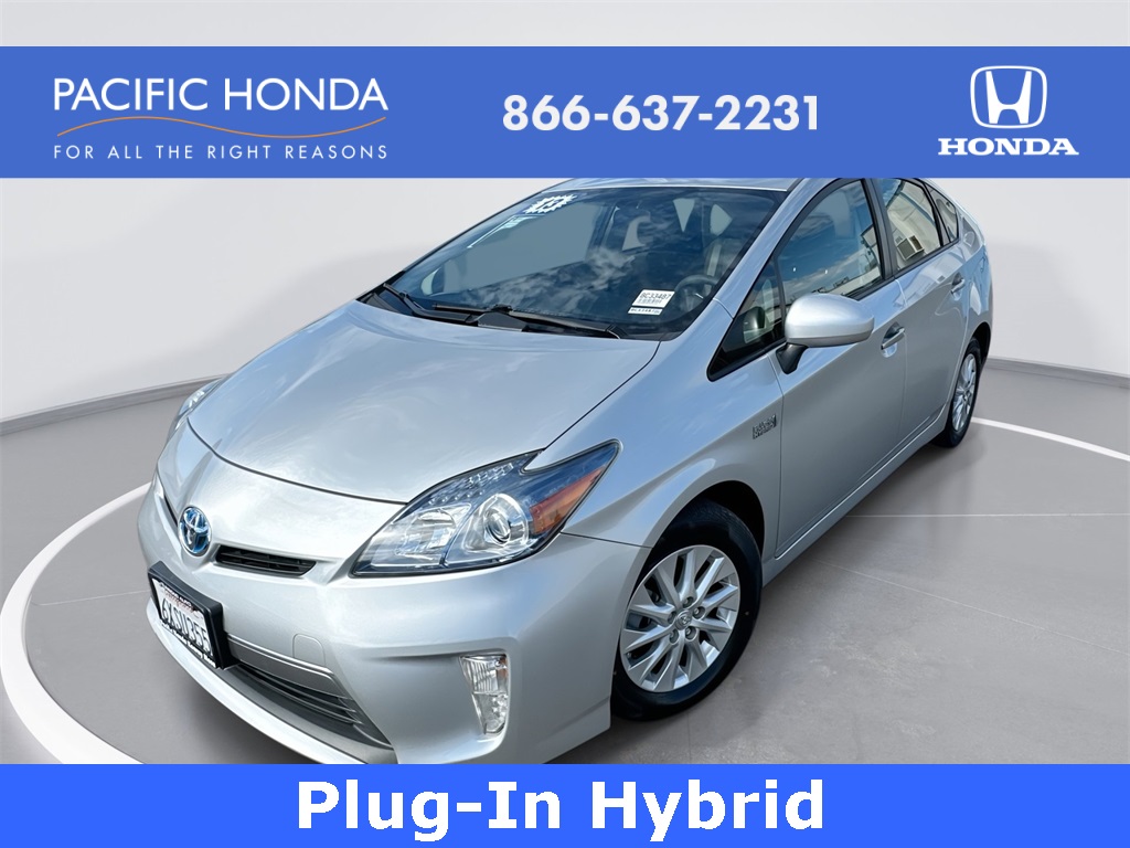 2013 Toyota Prius Plug-In Base