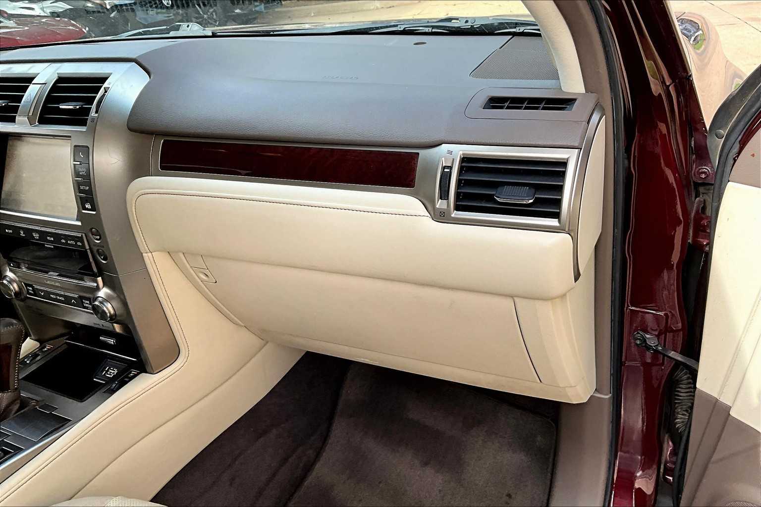 2018 Lexus GX 460 Premium photo 16
