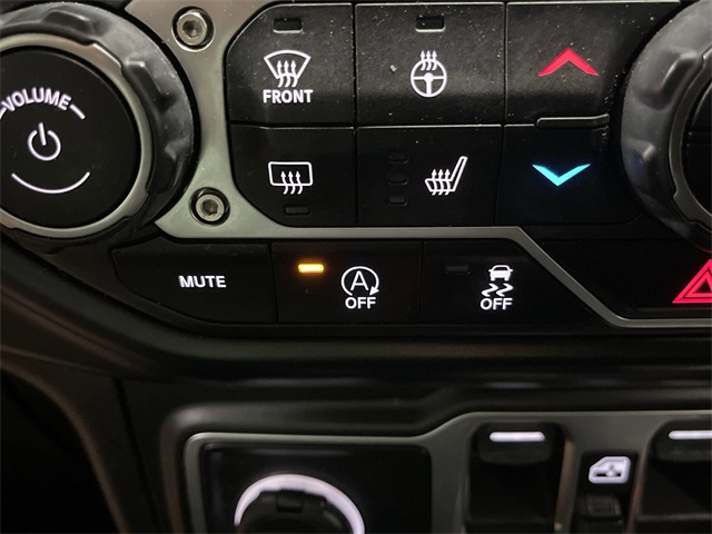 2020 Jeep Gladiator Sport photo 30