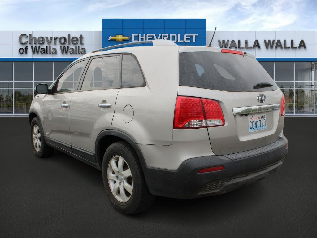 2013 Kia Sorento LX photo 3