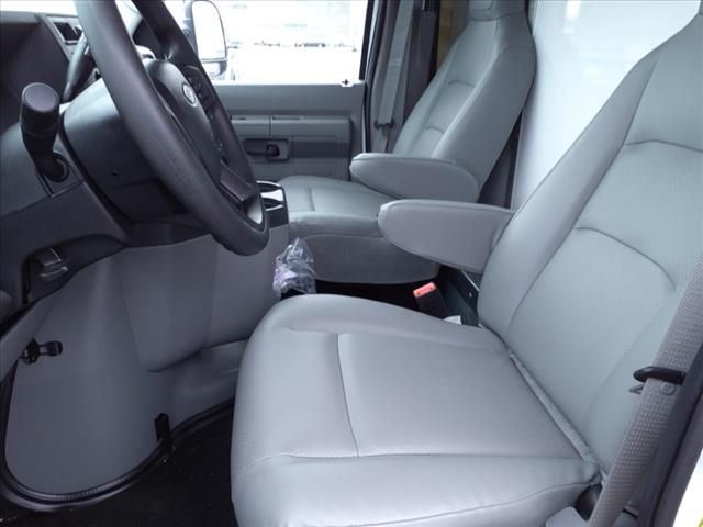2024 FORD E-350 - Image 8
