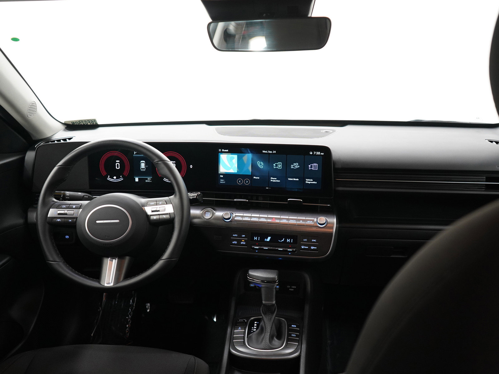 2025 Hyundai Kona SEL photo 12