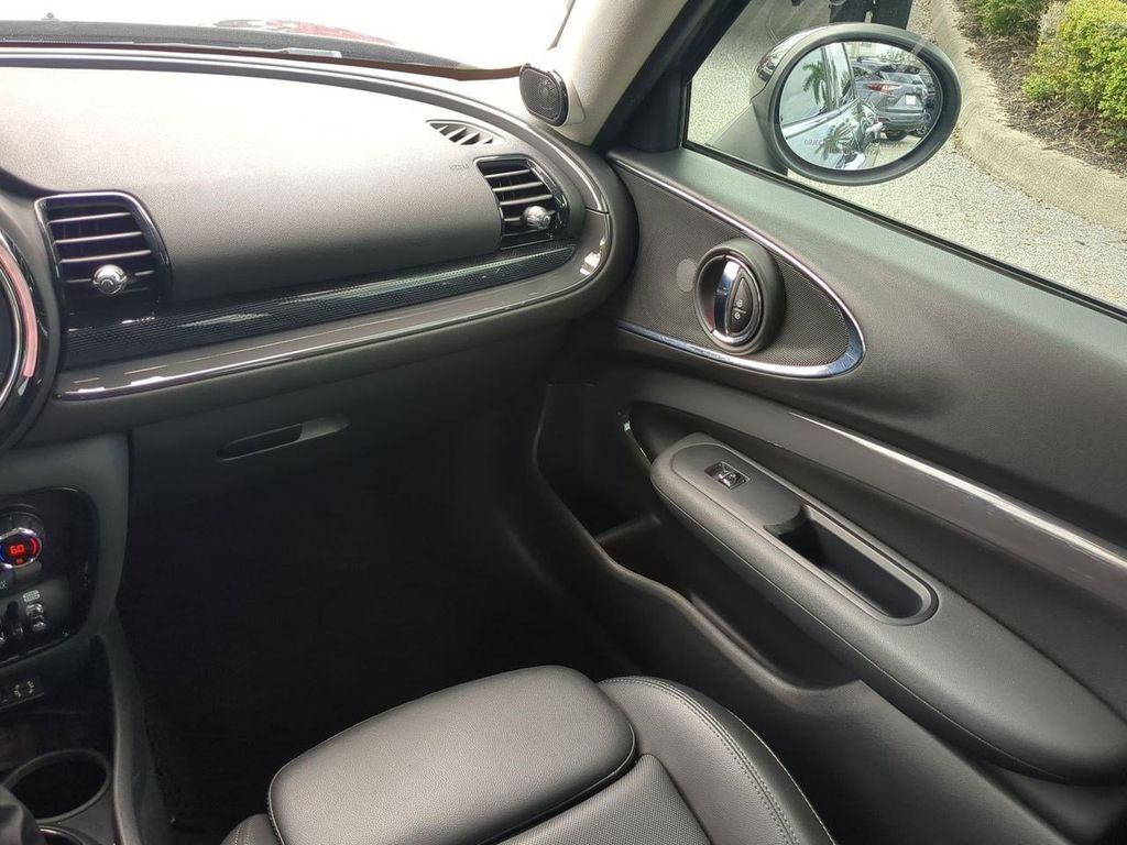 2018 Mini Cooper Base S photo 17