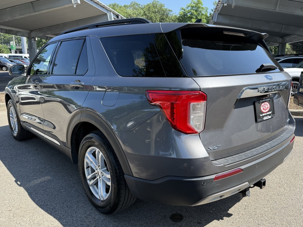 2022 Ford Explorer XLT photo 8