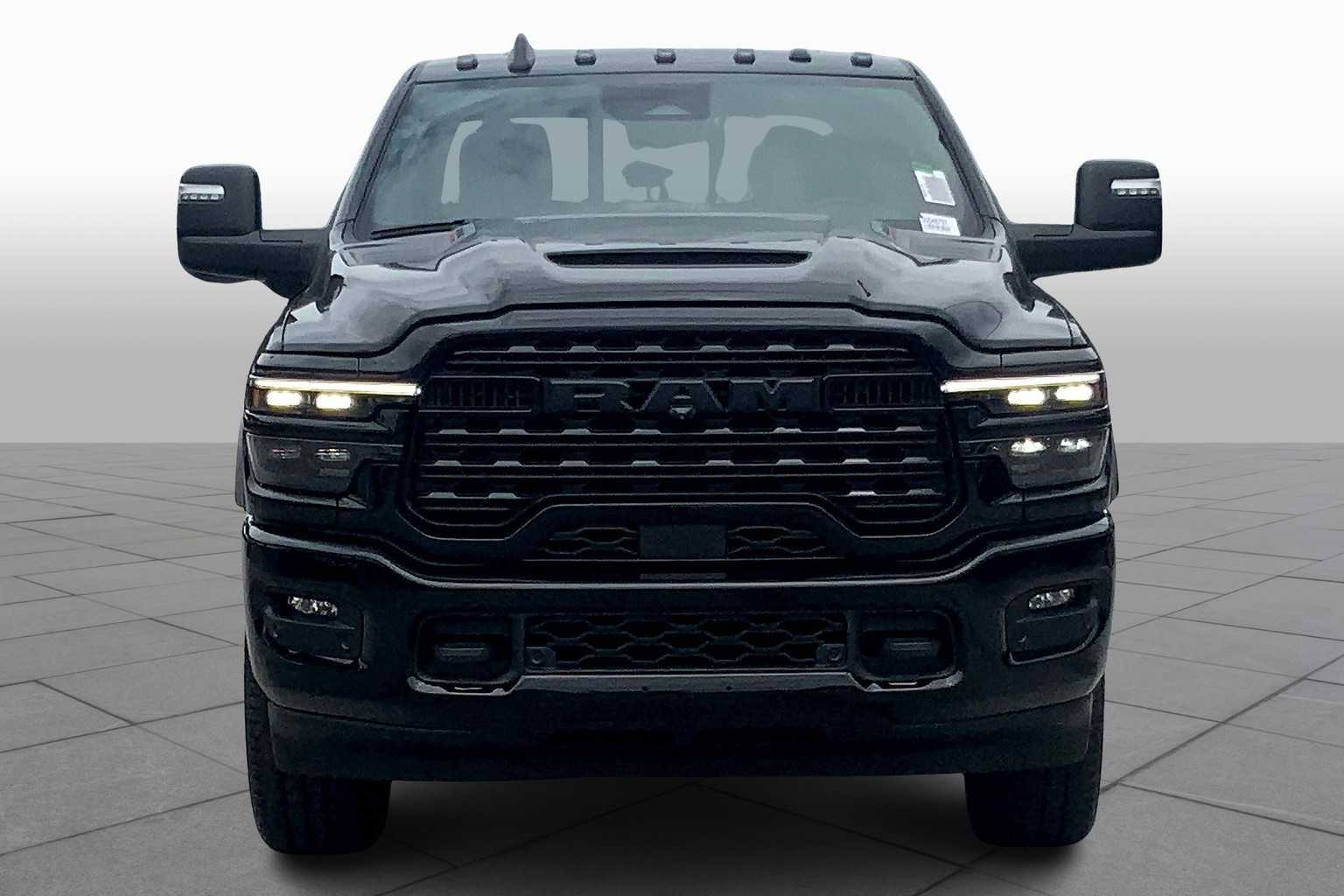 2025 Ram 2500 Limited photo 3