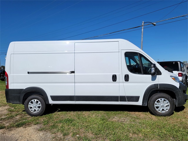 2025 Ram ProMaster 2500 photo 3