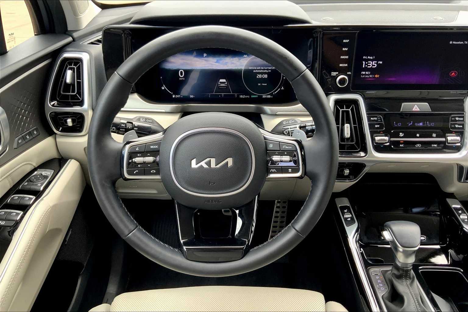 2023 Kia Sorento SX Prestige photo 8