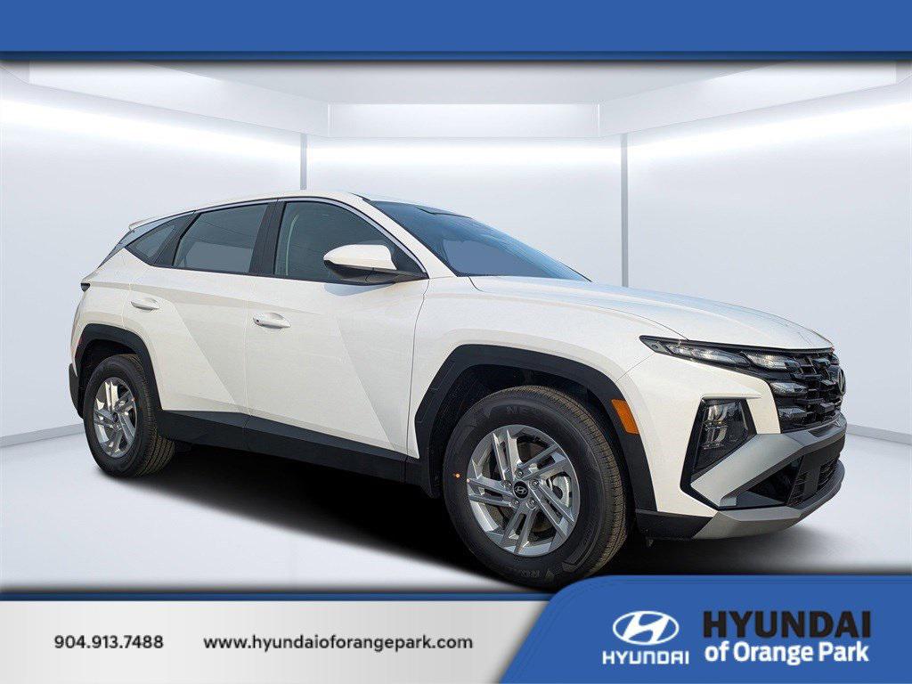 2026 Hyundai Tucson SE's photo