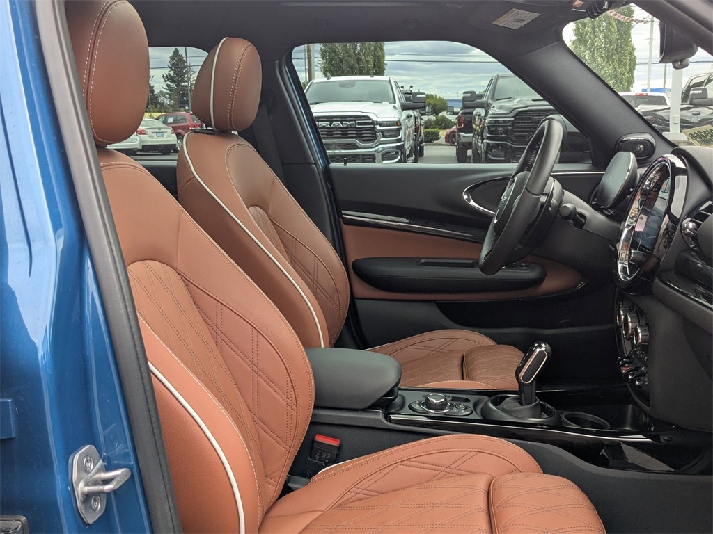 2024 Mini Cooper Base S photo 29