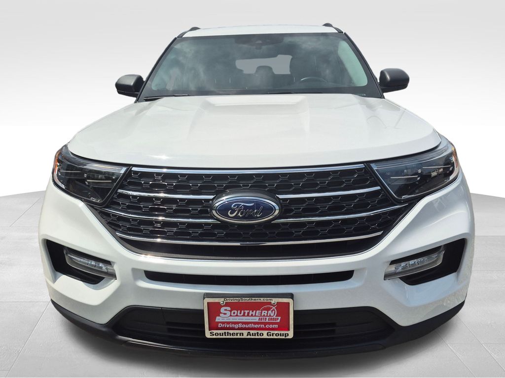 2023 Ford Explorer XLT photo 5