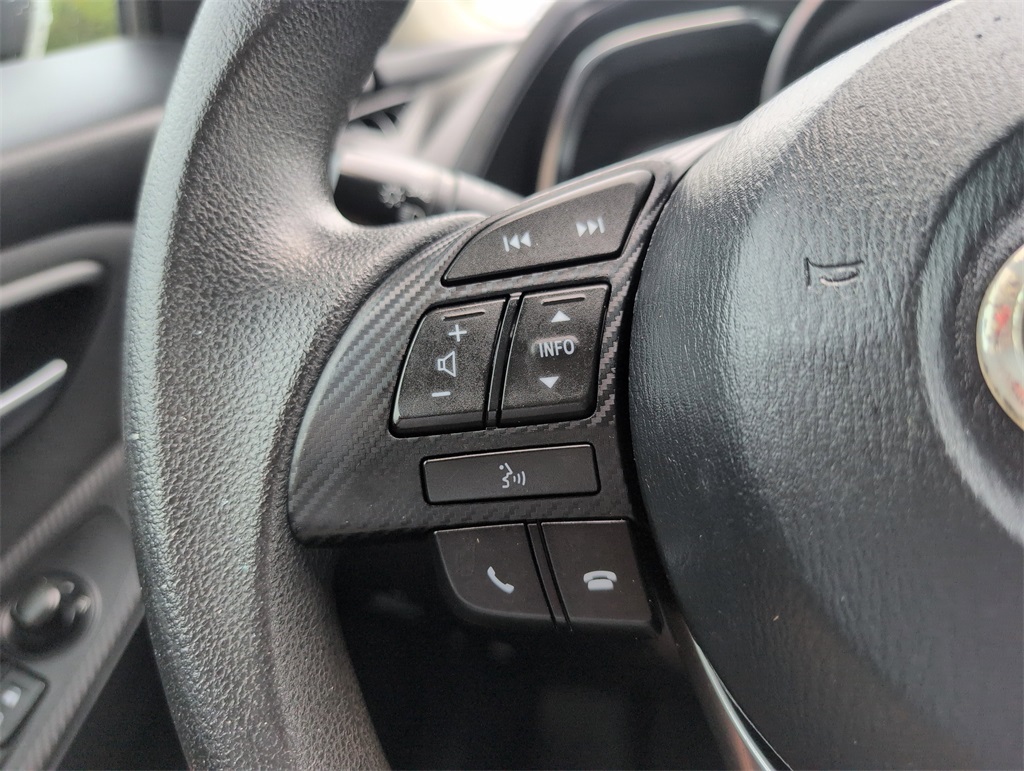 2017 Toyota Yaris iA Base photo 19