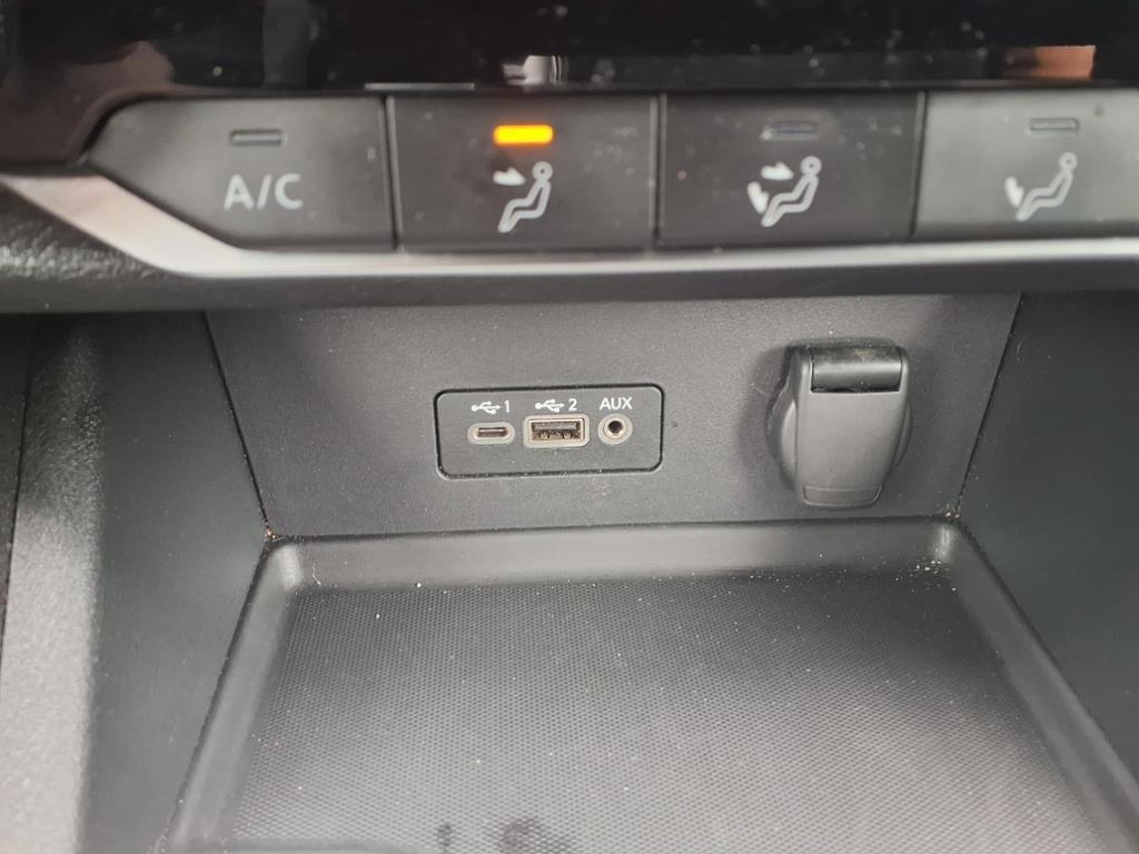 2023 Nissan Sentra SV photo 24