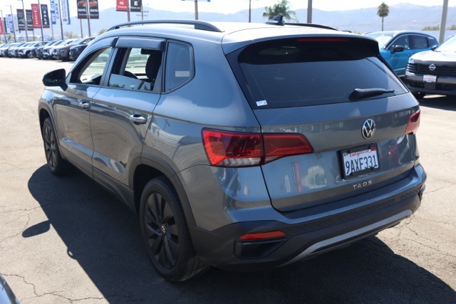 2022 Volkswagen Taos S photo 5