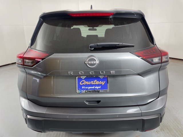 2024 Nissan Rogue S photo 3
