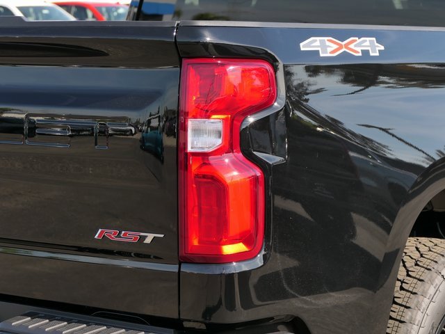2026 Chevrolet Silverado 1500 RST photo 3