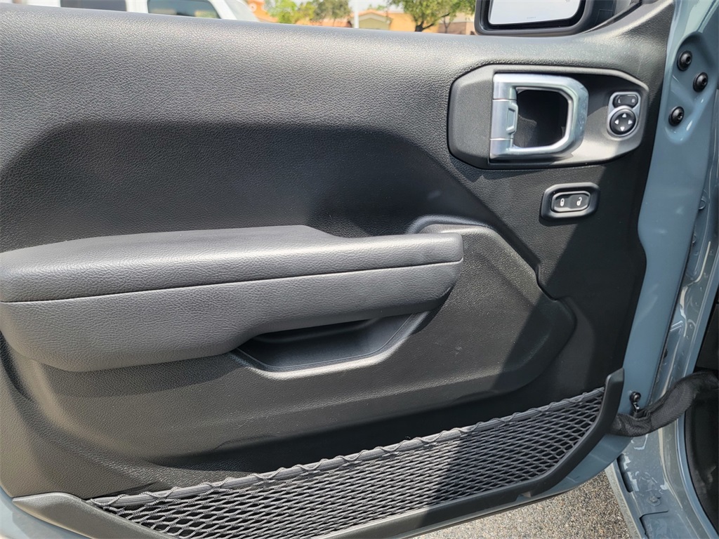2024 Jeep Wrangler Sport S photo 8