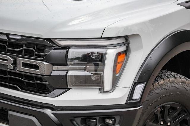 2024 Ford F-150 Raptor photo 2