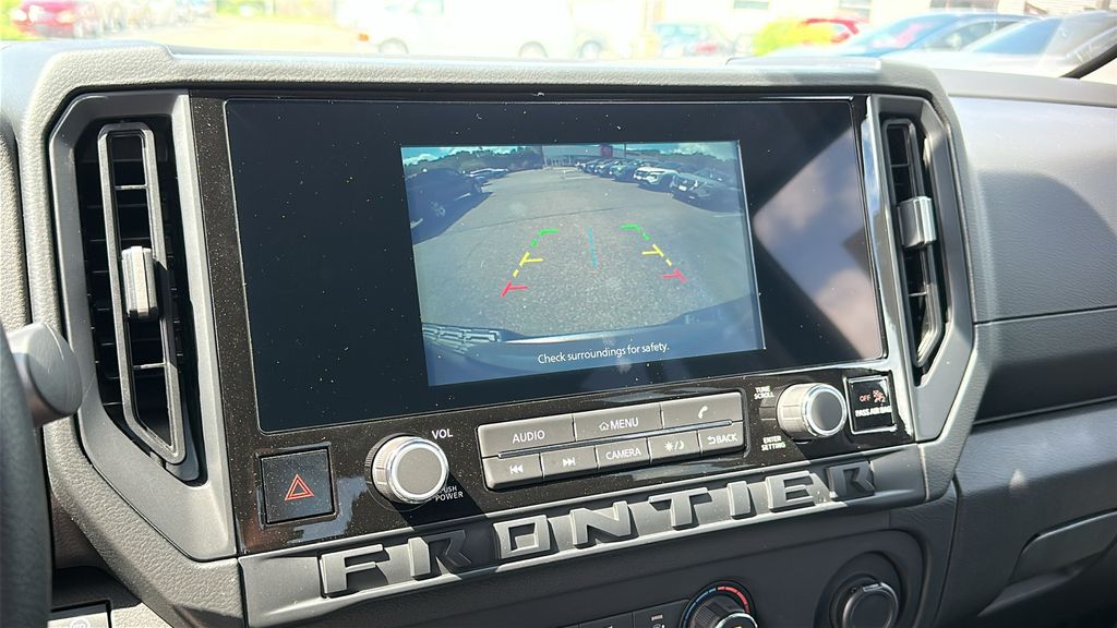 2025 Nissan Frontier S photo 16
