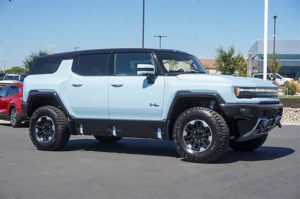 Used 2024 GMC HUMMER EV 2X with VIN 1GKB0NDE6RU114476 for sale in Woodland, CA