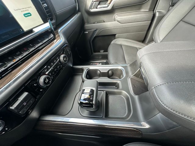 2025 Chevrolet Silverado 1500 LT Trail Boss photo 25