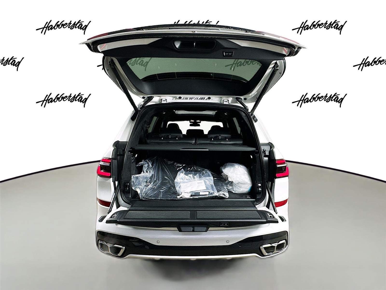 2026 Bmw X7 M60i photo 24
