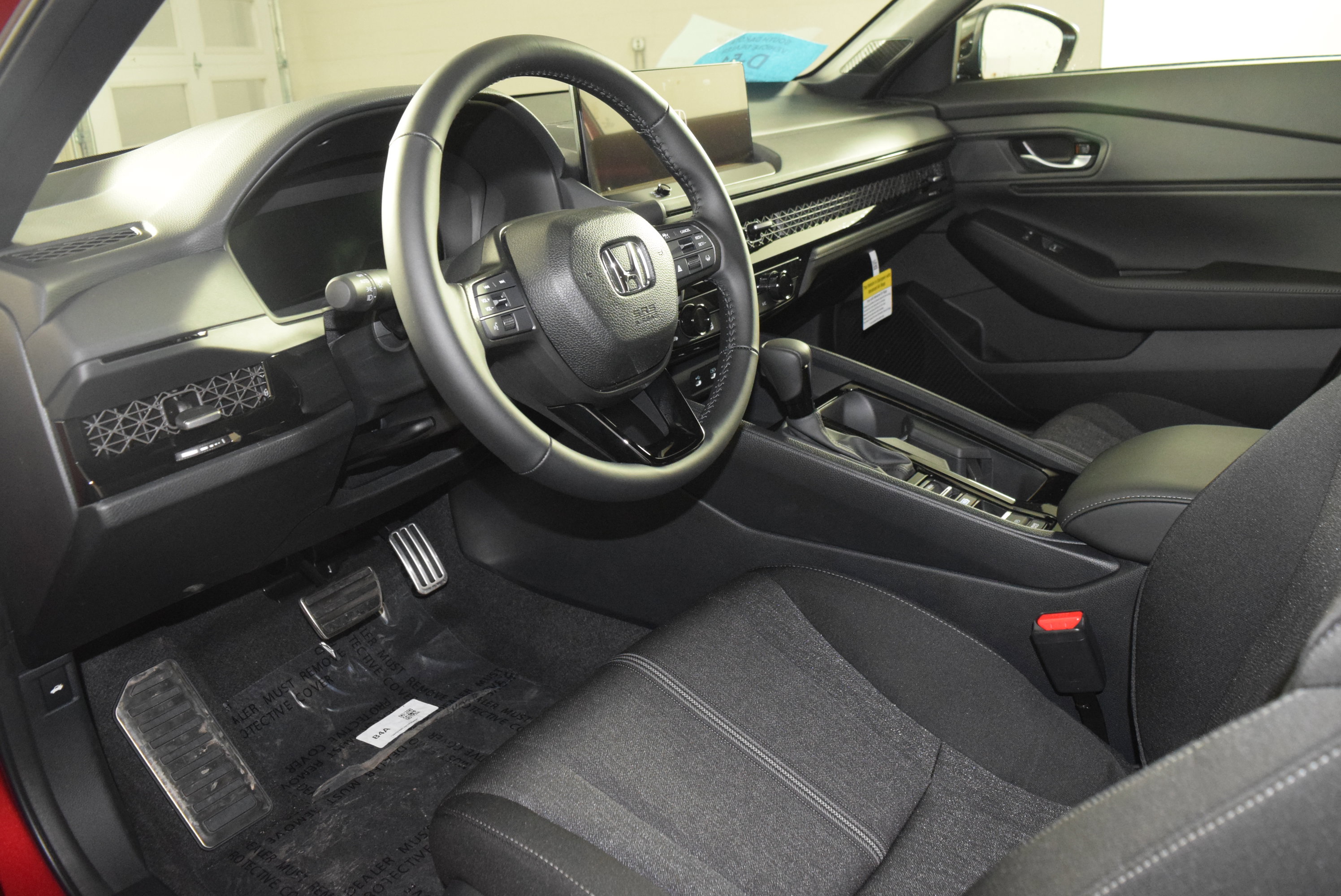 2025 Honda Accord Hybrid Sport photo 2