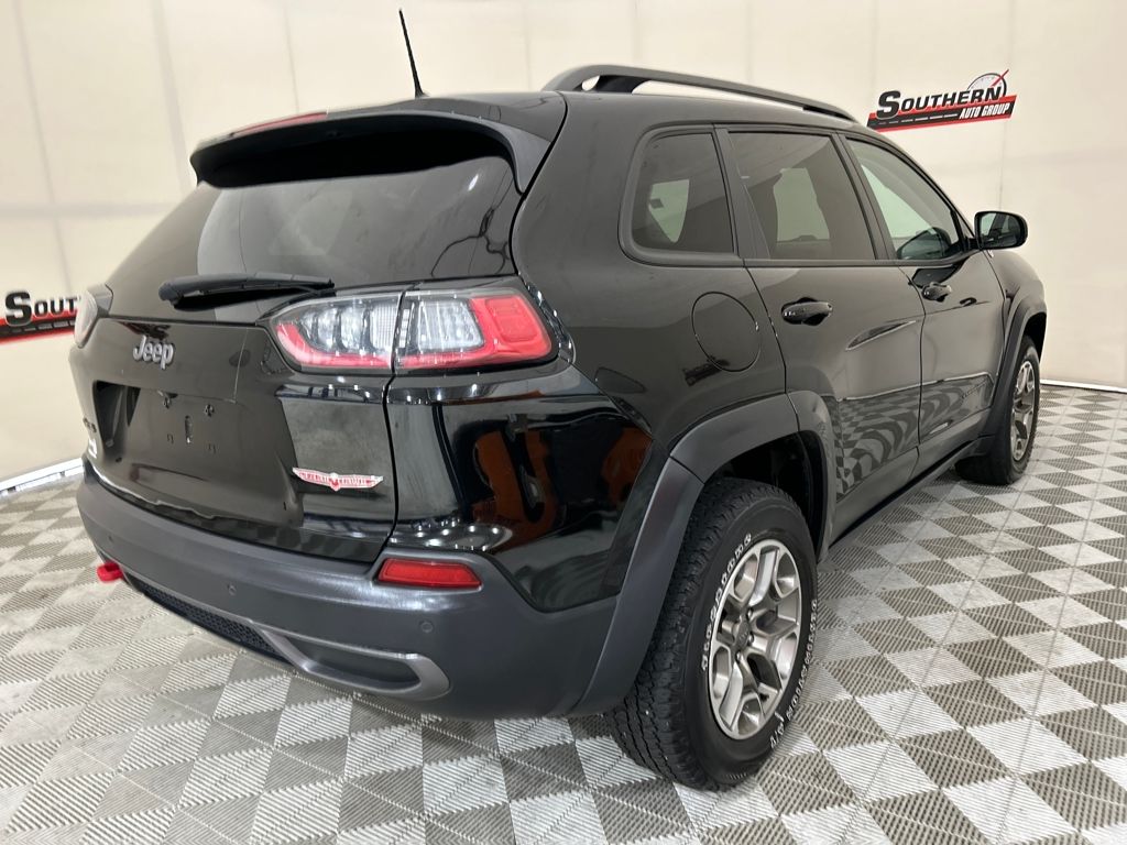 2020 Jeep Cherokee Trailhawk photo 3