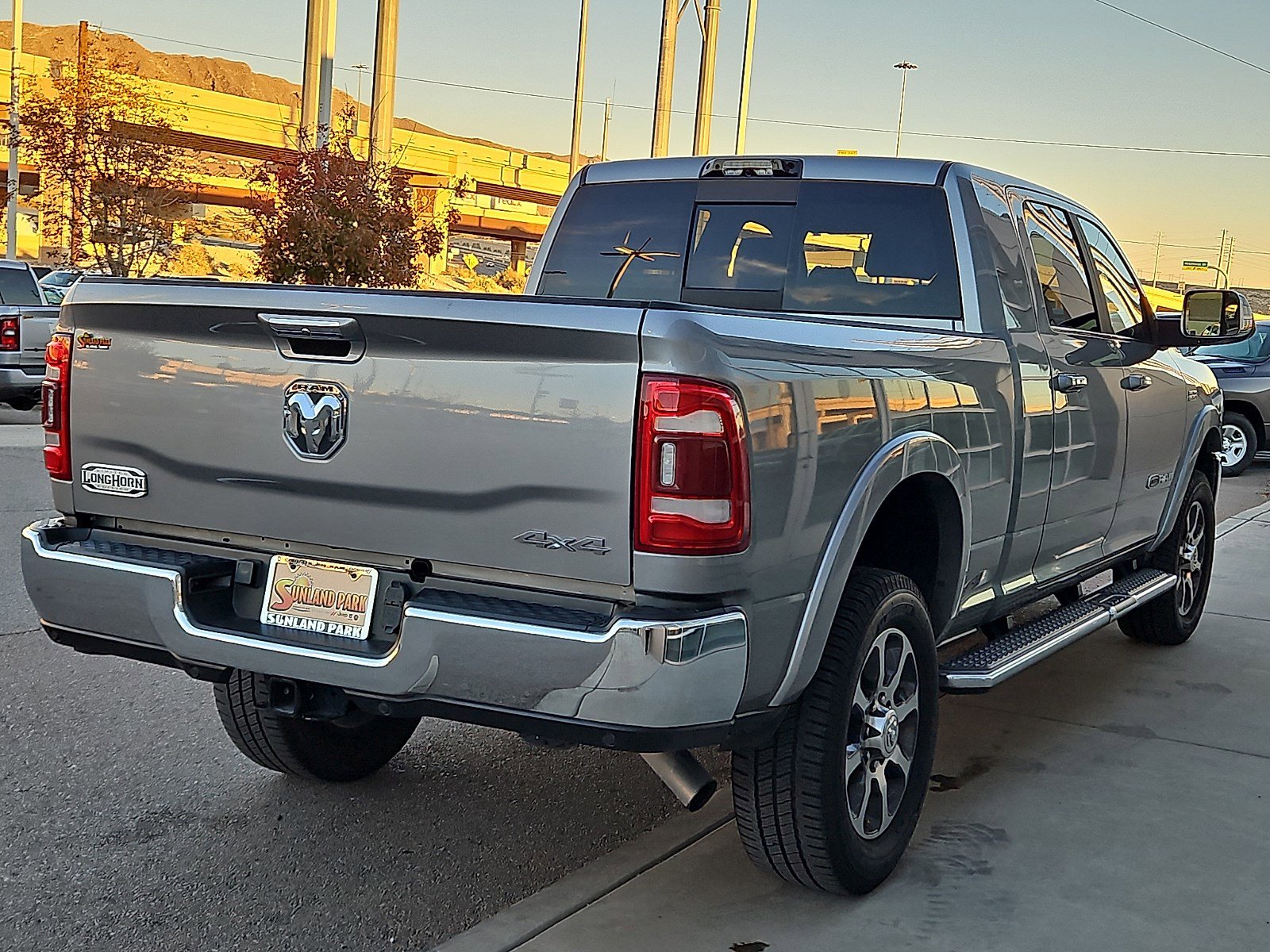 2022 Ram 2500 Longhorn photo 4