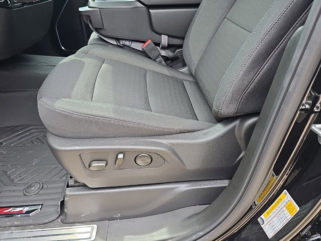 2026 Chevrolet Silverado 1500 RST photo 24