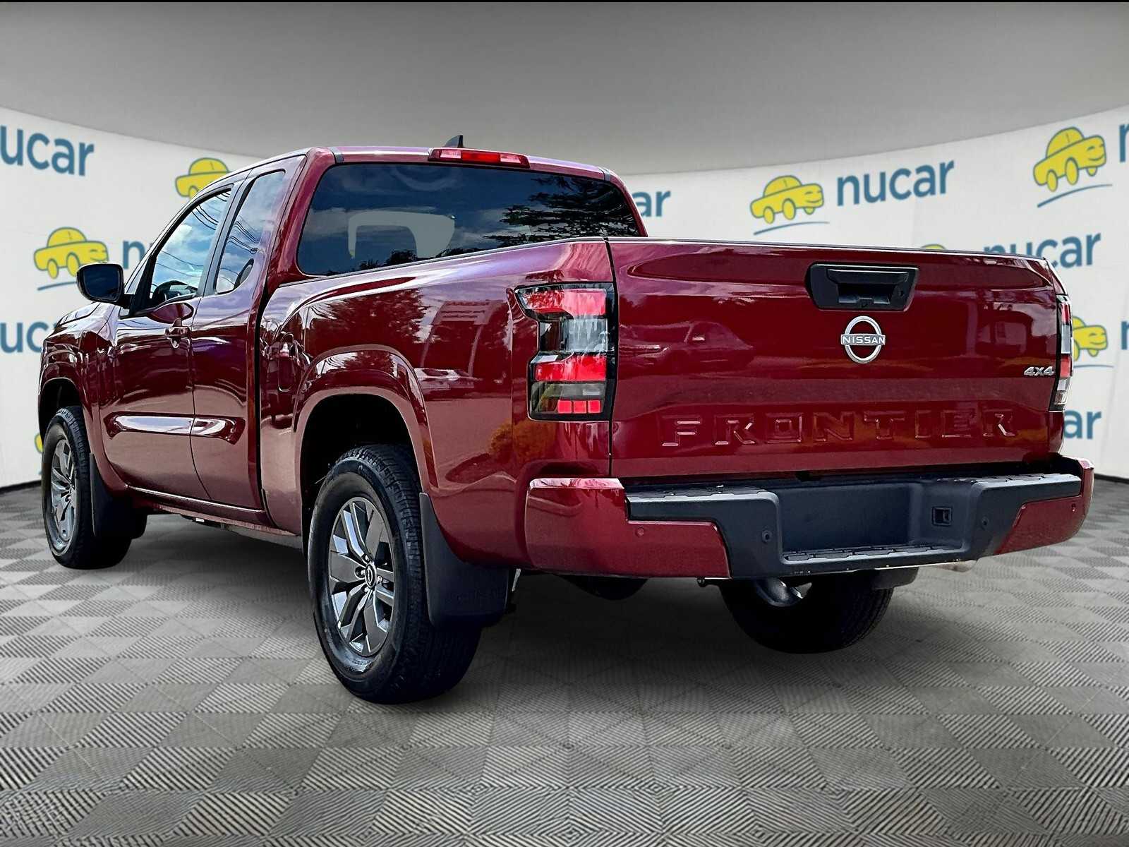 2025 Nissan Frontier SV photo 4