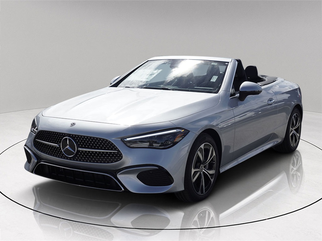 2026 Mercedes Benz CLE 300 4MATIC Cabriolet photo 4