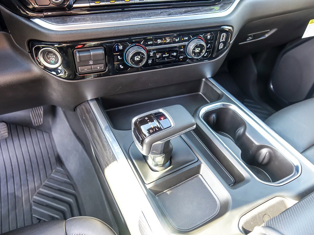 2024 CHEVROLET SILVERADO - Image 27