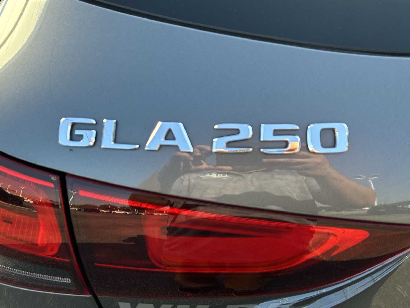 2021 Mercedes Benz GLA 250 4MATIC photo 23