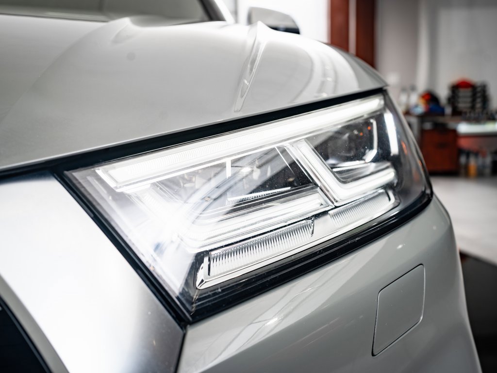 2019 Audi SQ5 Premium Plus photo 14