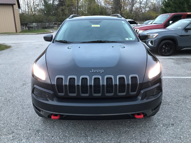 2018 Jeep Cherokee Trailhawk photo 3