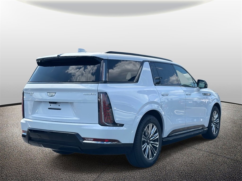 2026 Cadillac Escalade Sport photo 2