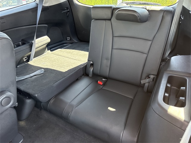 2021 Honda Pilot Touring photo 16