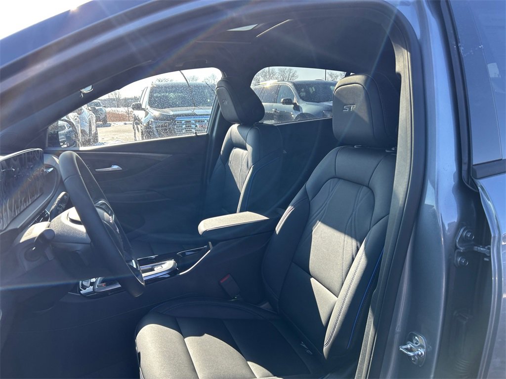 2026 BUICK ENVISTA - Image 15