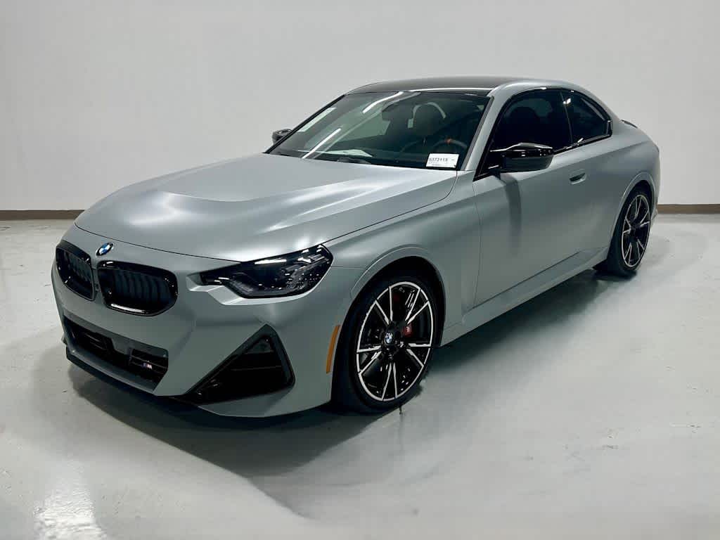 2025 BMW 2 Series M240i's photo