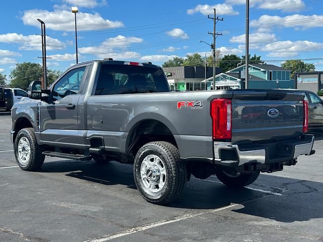 2026 Ford F-350 XLT photo 13