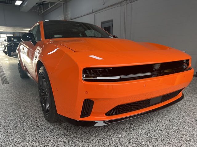 New 2025 Peel Out Exterior Paint Dodge R/T image 1