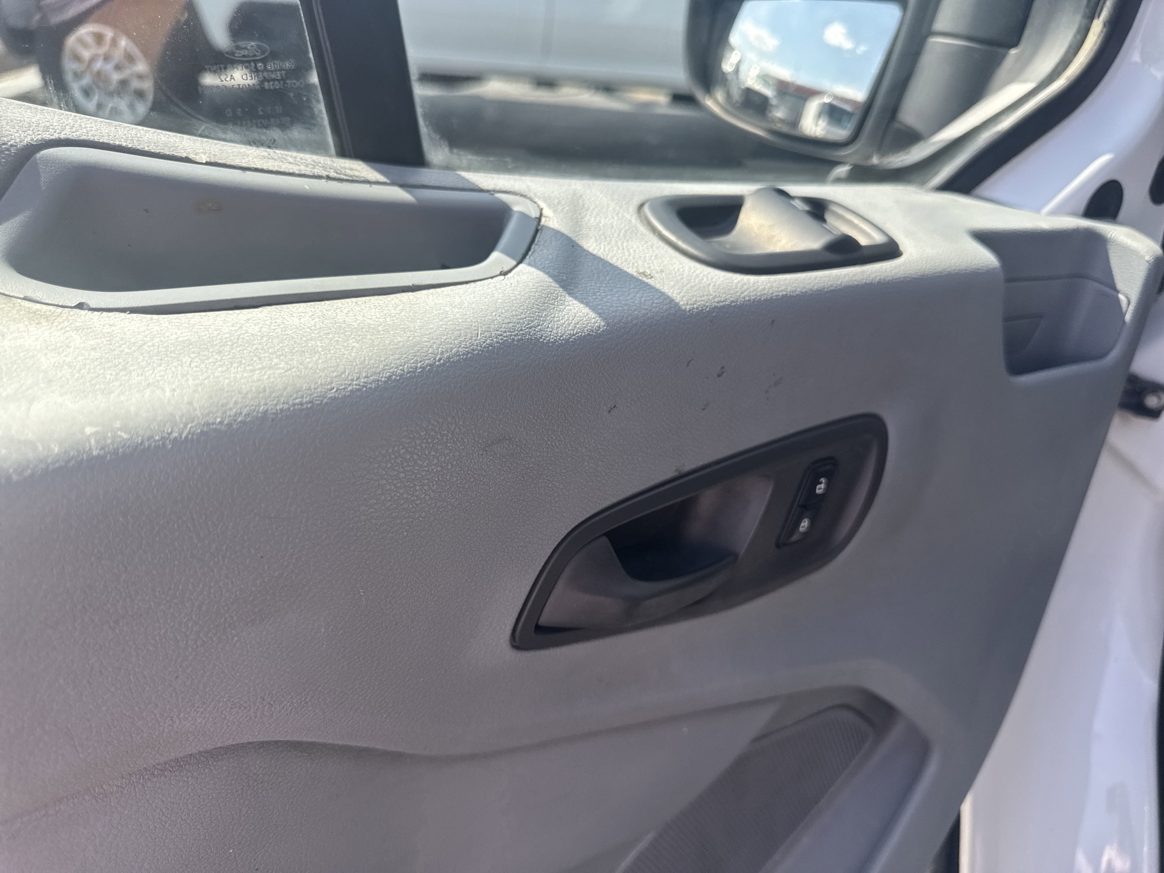 2017 Ford Transit Van photo 11
