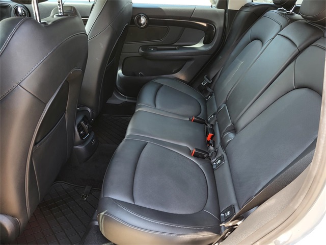 2021 Mini Cooper Signature photo 13