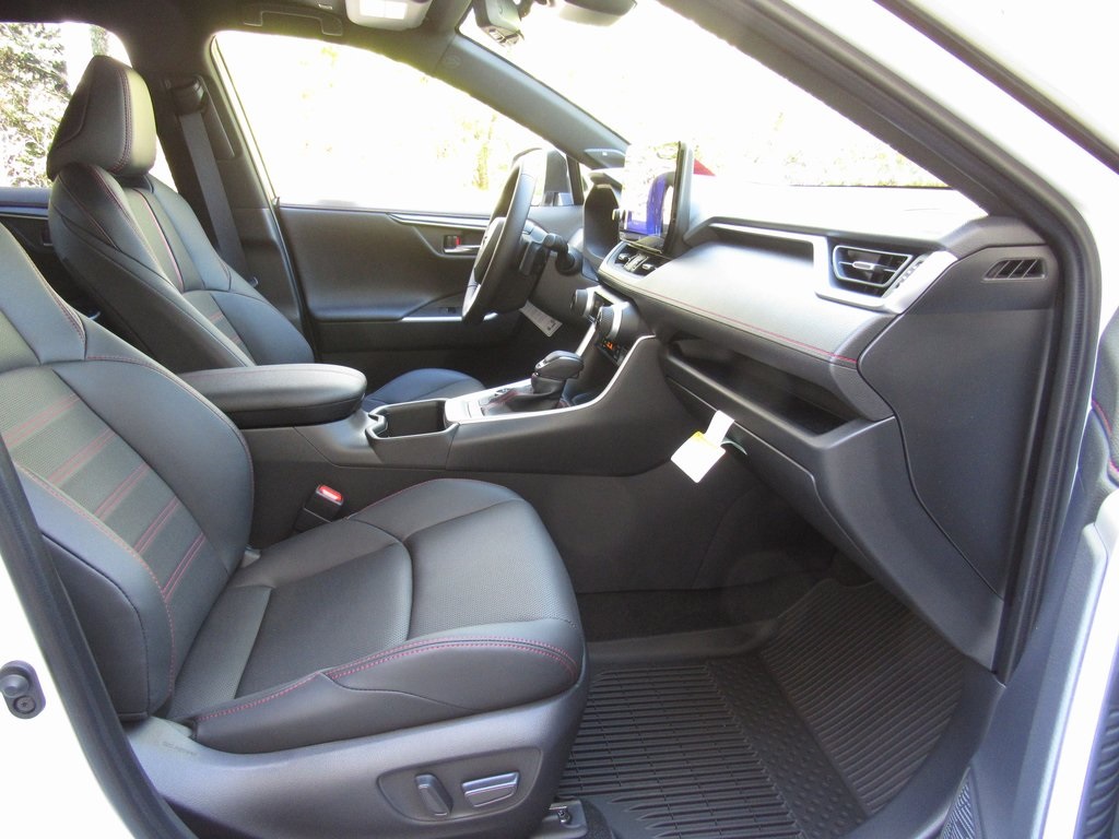 2025 Toyota RAV4 Prime XSE Premium photo 19